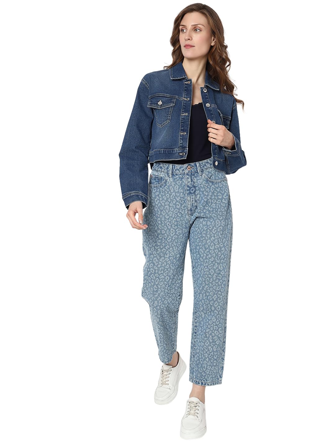 Women's Standard Length Denim Jacket - Image 5