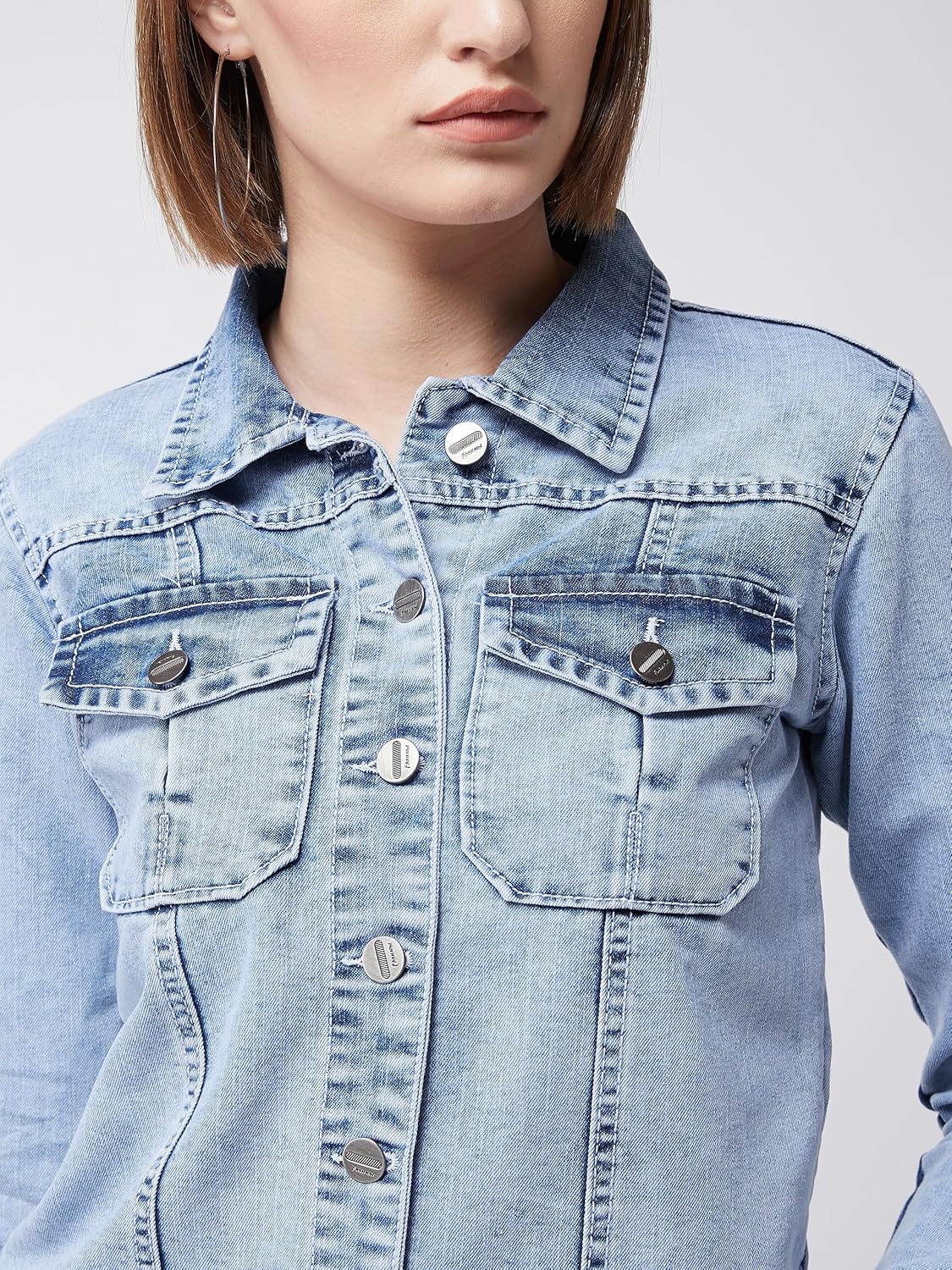 Women's Cotton Blend Collared Full Sleeves Solid Buttoned Short Length Denim Jacket - Image 2